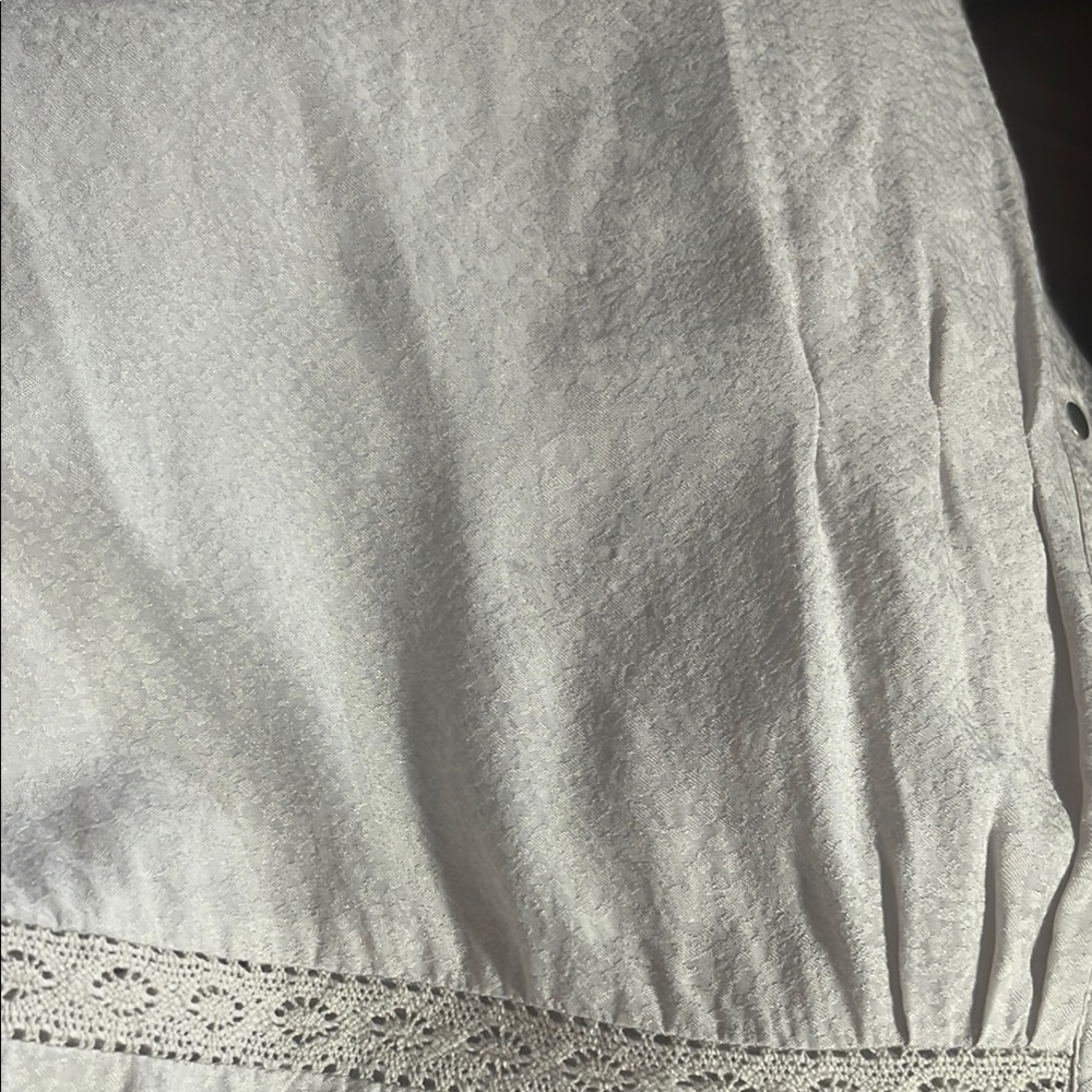 Comptoir Des Cotonniers Light Grey Snap Front Blouse Size Small - Picture 9 of 9
